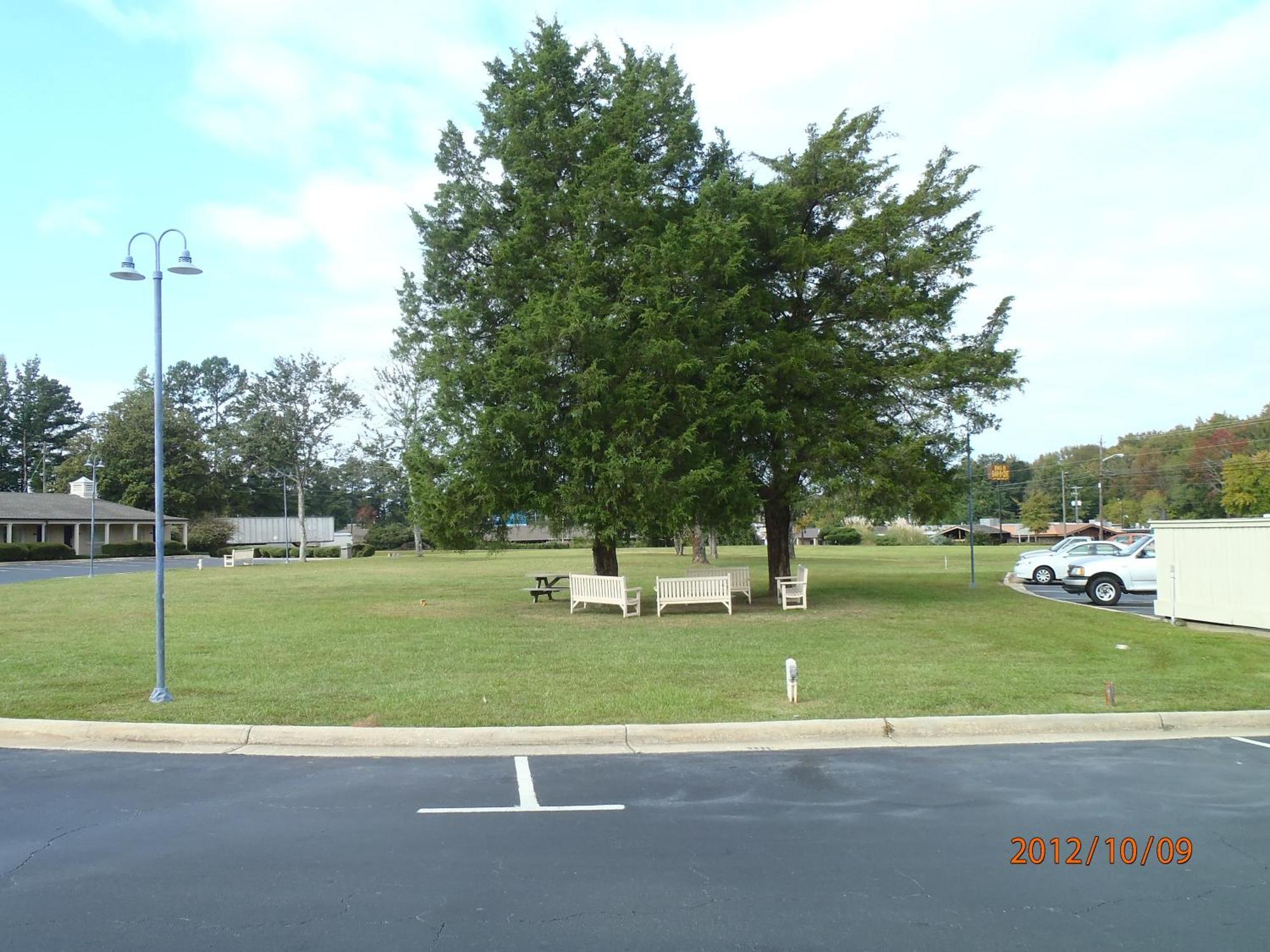 Days Inn By Wyndham Alexander City Buitenkant foto